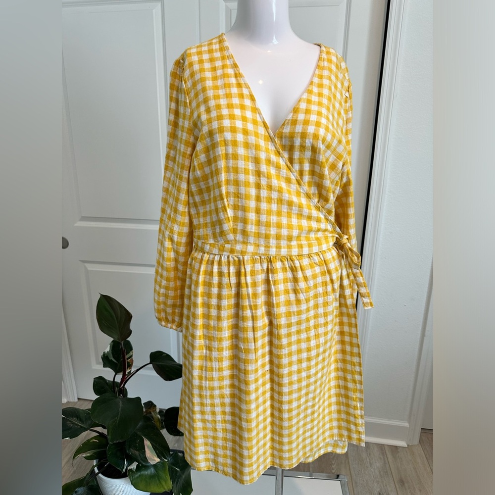 Yellow and White Plaid wrap dress - Size L
